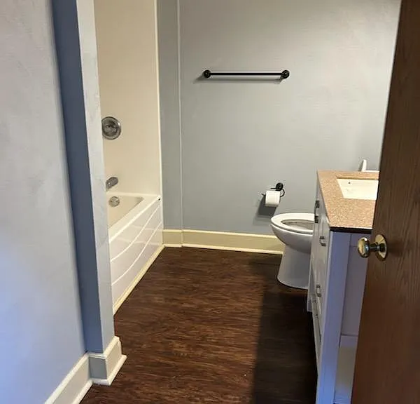 885 S Janesville St #210 — Photo 1