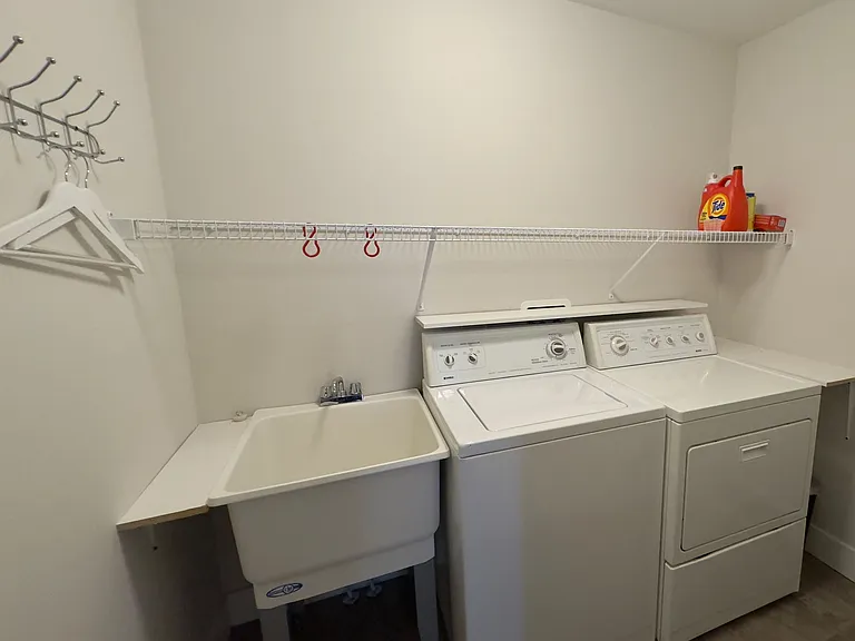 142 Red Pine St — Photo 28