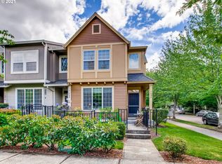 1062 SE Nazomi Ave, Hillsboro, OR 97123
