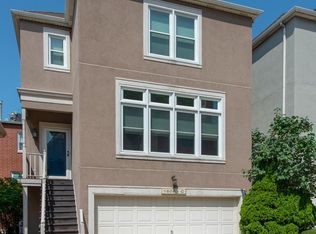 1806 W Diversey Pkwy APT C, Chicago, IL 60614