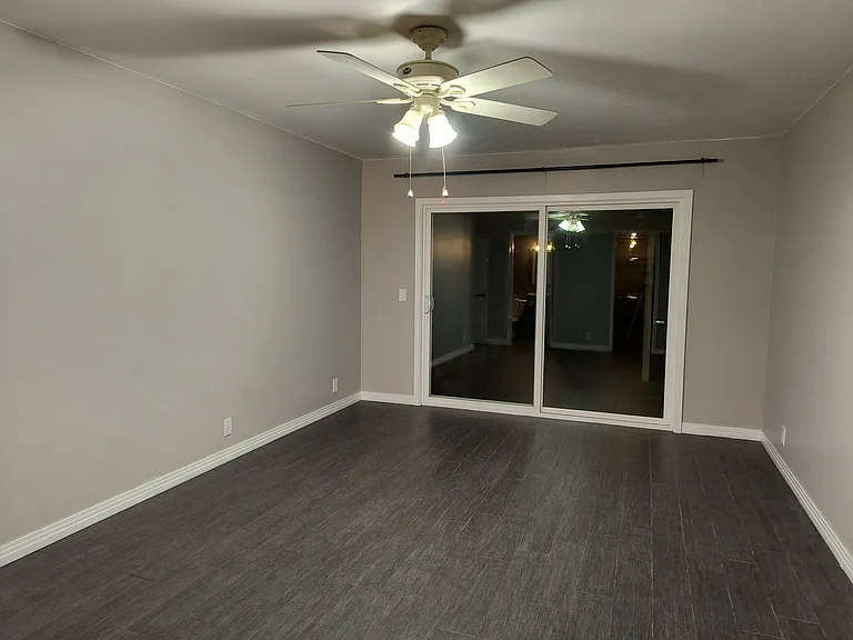 942 Wren Way — Photo 10