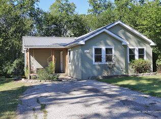1418 Meadowbrook Dr, Round Lake Beach, IL