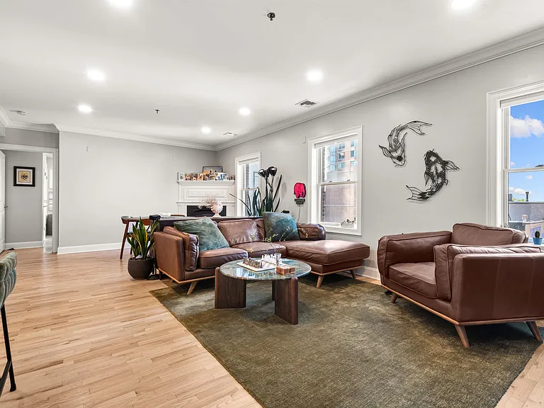 63 Sussex St #8 — Photo 4