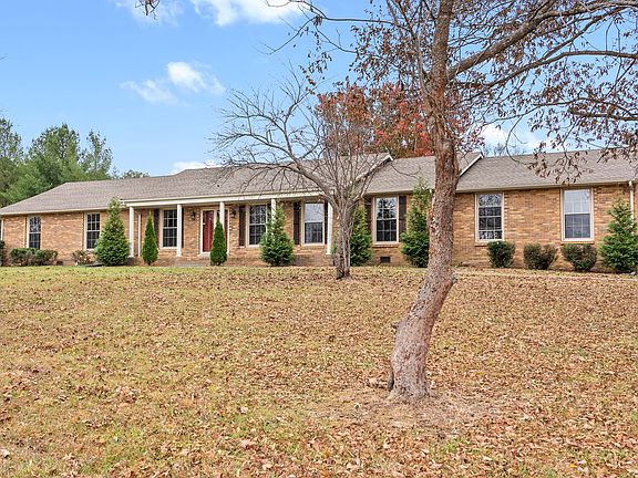 3rd image of 1008 Hagewood Ln