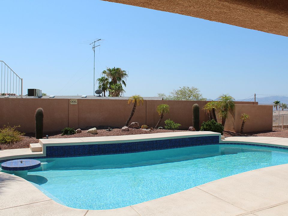 1st image of 3670 Canyon Cove Dr