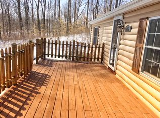 615 Pit Rd, Mishicot, WI 54228