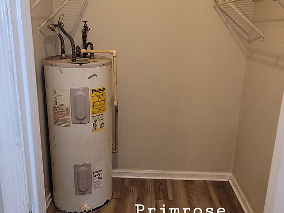 5th image of 2705 McArthur Dr APT B