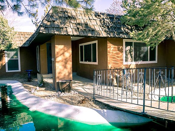 5th image of 9017 Camino Del Sol NE