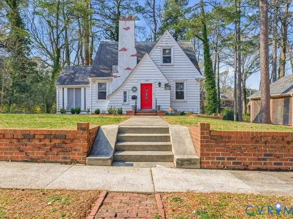 1758 Monticello St, Petersburg, VA 23805