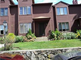 2 Tamarac Dr UNIT C, Greenville, RI 02828