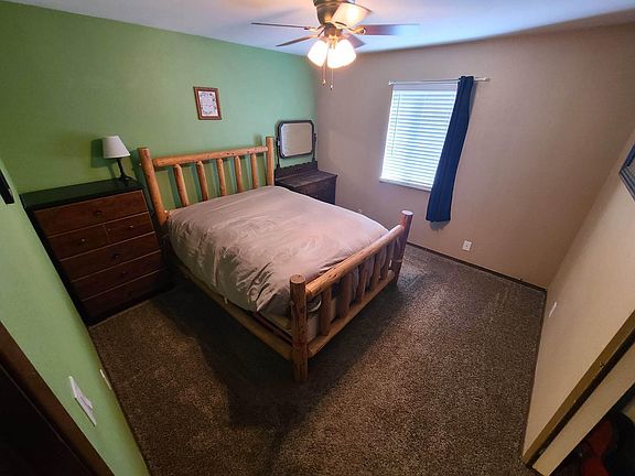2nd image of 12066 Oak Mill Dr