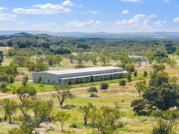 1930 CR 413, Llano, TX 78643
