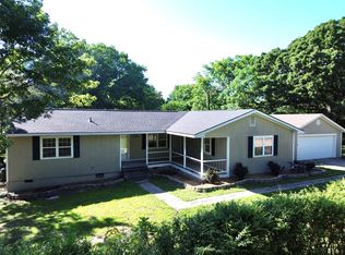 220 Seabreeze Dr, Gun Barrel City, TX 75156