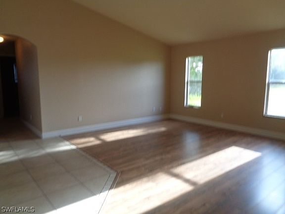 5th image of 307 SW 26th Terrace Cpe