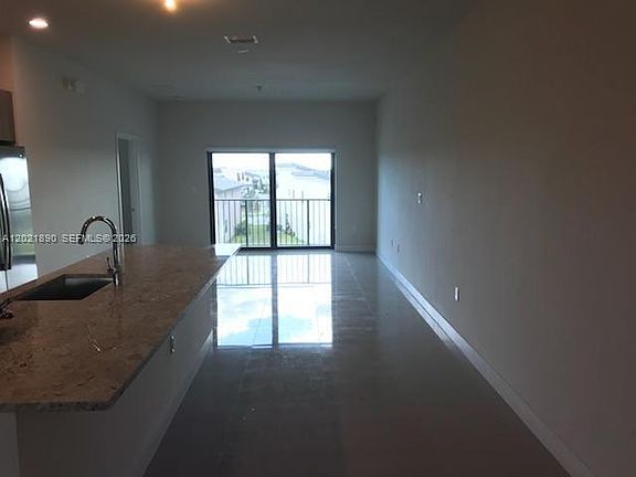 3rd image of 7805 NW 104th Ave APT 31