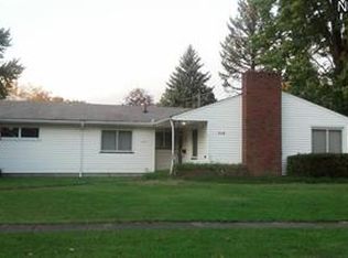 200 Yale Ave, Elyria, OH 44035