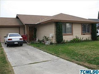 2nd image of 2720 N Highland Ct
