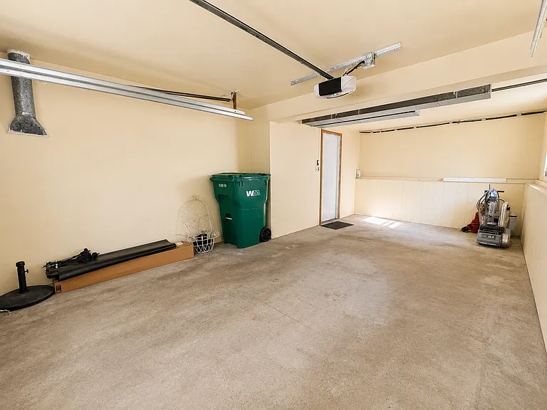 66 Harrison Ave — Photo 28