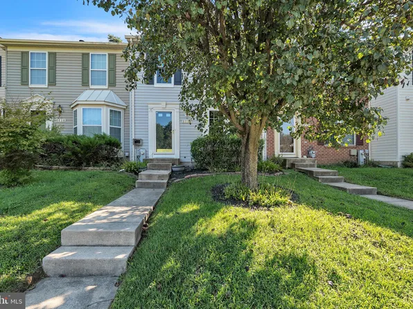 8728 Cresthill Ct, Laurel, MD 20723