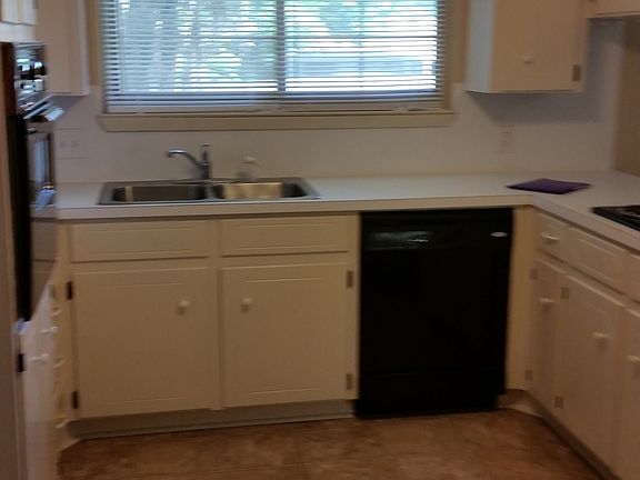 part of the kitchen 