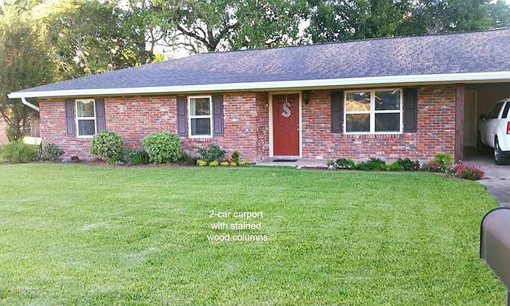 2-car Carport-stained posts