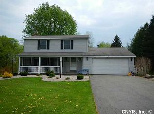 8526 Burnet Rd, Clay, NY 13041