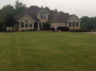 105 E Haven Dr, Owosso, MI 48867