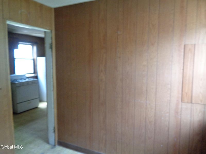 2nd image of 1214 5th Avenue