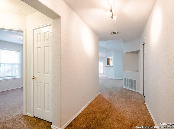 2nd image of 8851 Veranda Ct