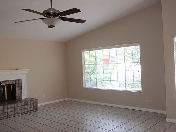 5th image of 32150 Machado St