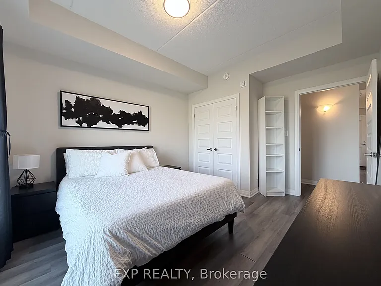 610 Farmstead Dr #513 — Photo 9