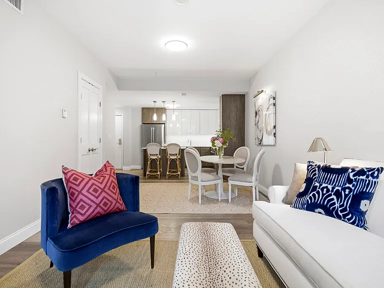 771 Harrison Ave #303A — Photo 5