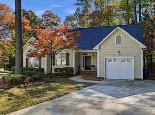 4 Wembley Ct, Durham, NC 27705