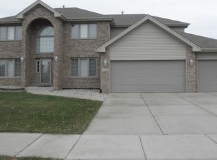 1323 Rainbow Cir, Manteno, IL 60950