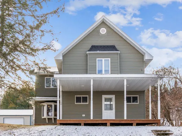 427 Lake Dr, Mellen, WI 54546