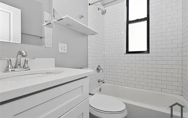 2149 S California Ave #3 — Photo 5
