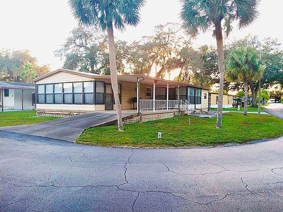 2nd image of 4919 Meadowlark Dr