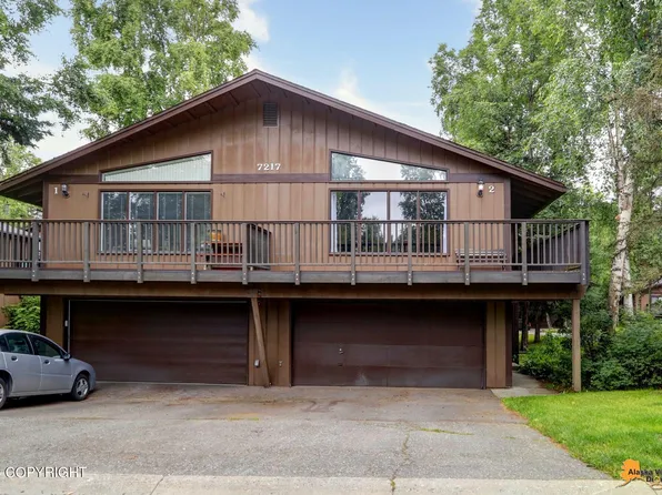 7217 Foxridge Cir #A-2, Anchorage, AK 99518