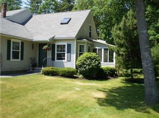 24 Windsor Commons Dr #13, Kennebunk, ME 04043