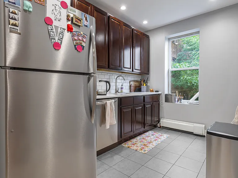 1055 Sterling Pl #2 — Photo 4