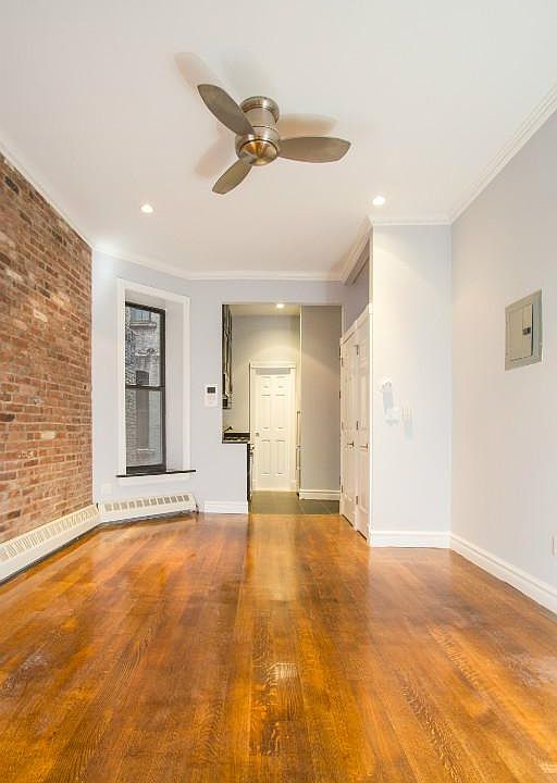 1st image of 219 E 28th St APT 1D