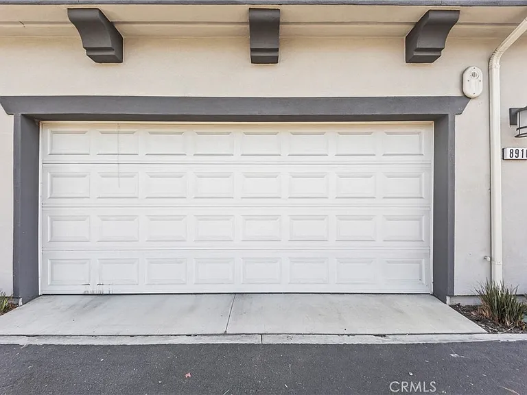 8916 Jasmine Dr — Photo 35