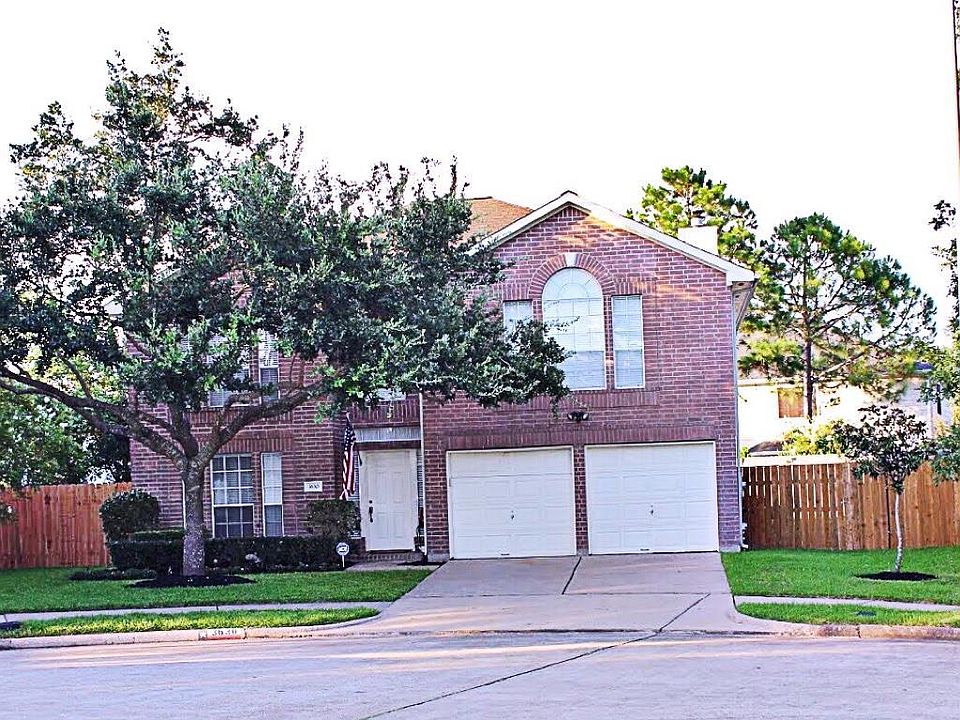 1st image of 3630 Corinne Ct