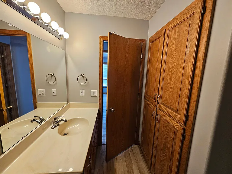 Upstairs bathroom