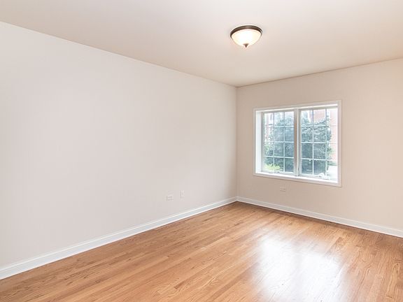 5th image of 6493 N Northwest Hwy APT 311