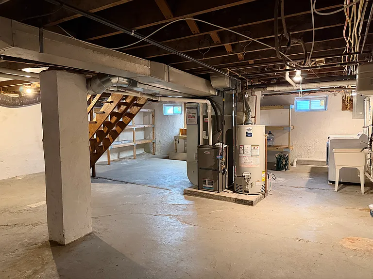 346 W Church Rd — Photo 12