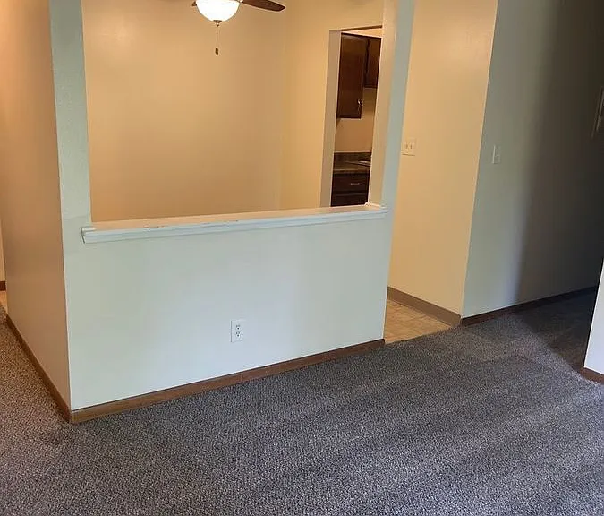 3809 University Ave #16 — Photo 2