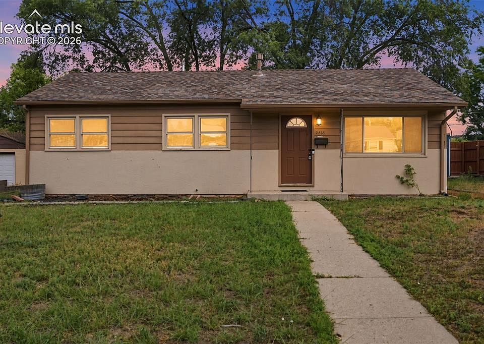 1st image of 2818 Merry Ln