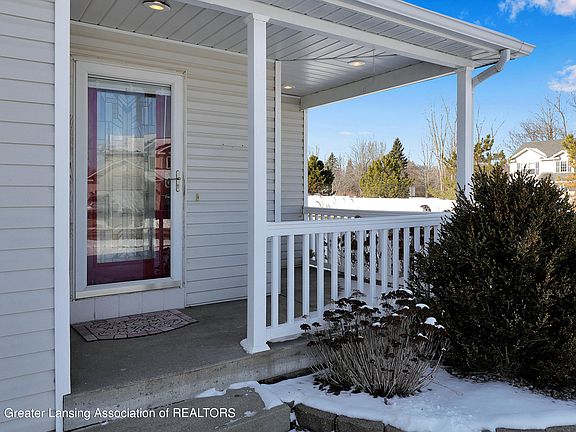 3rd image of 5489 Caplina Dr