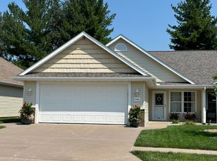 506 Aspen Trl, Muscatine, IA 52761
